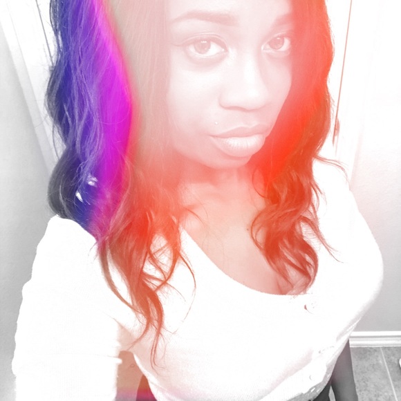 Meet your Posher, Nakia - Picture 4 of 4